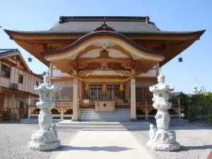 Iwakuni Shirohebi Shrine
