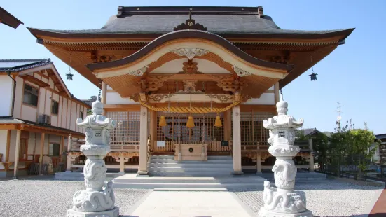 Iwakuni Shirohebi Shrine