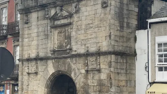 Porta De Carlos V