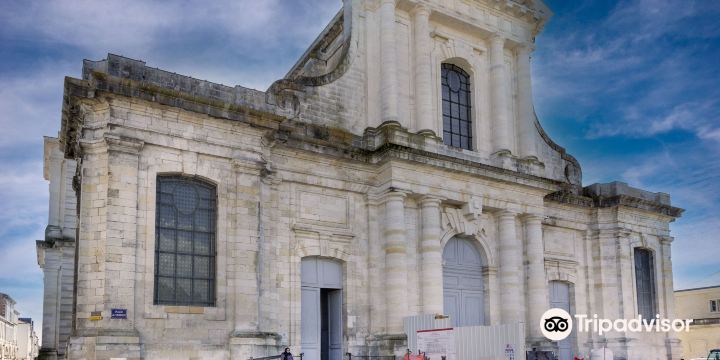 Catedral de San Luis y Torre de San Bartolomé
