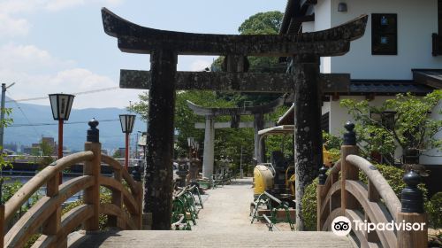 伊萬里神社