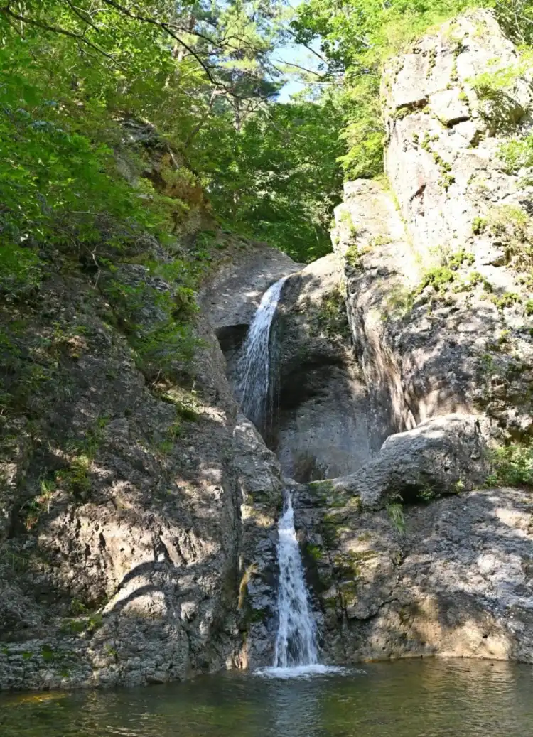 Hotels near Juwangsan National Park
