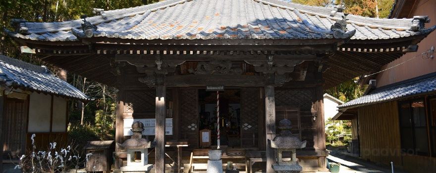 Kuzuka Temple