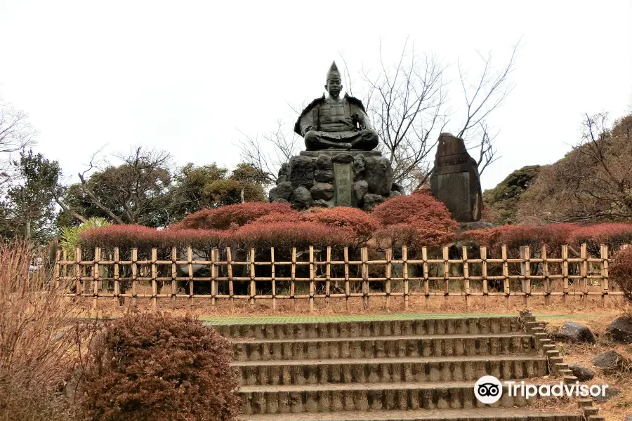 Statue of Minamoto no Yoritomo