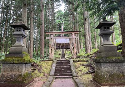 Takakura Shrine