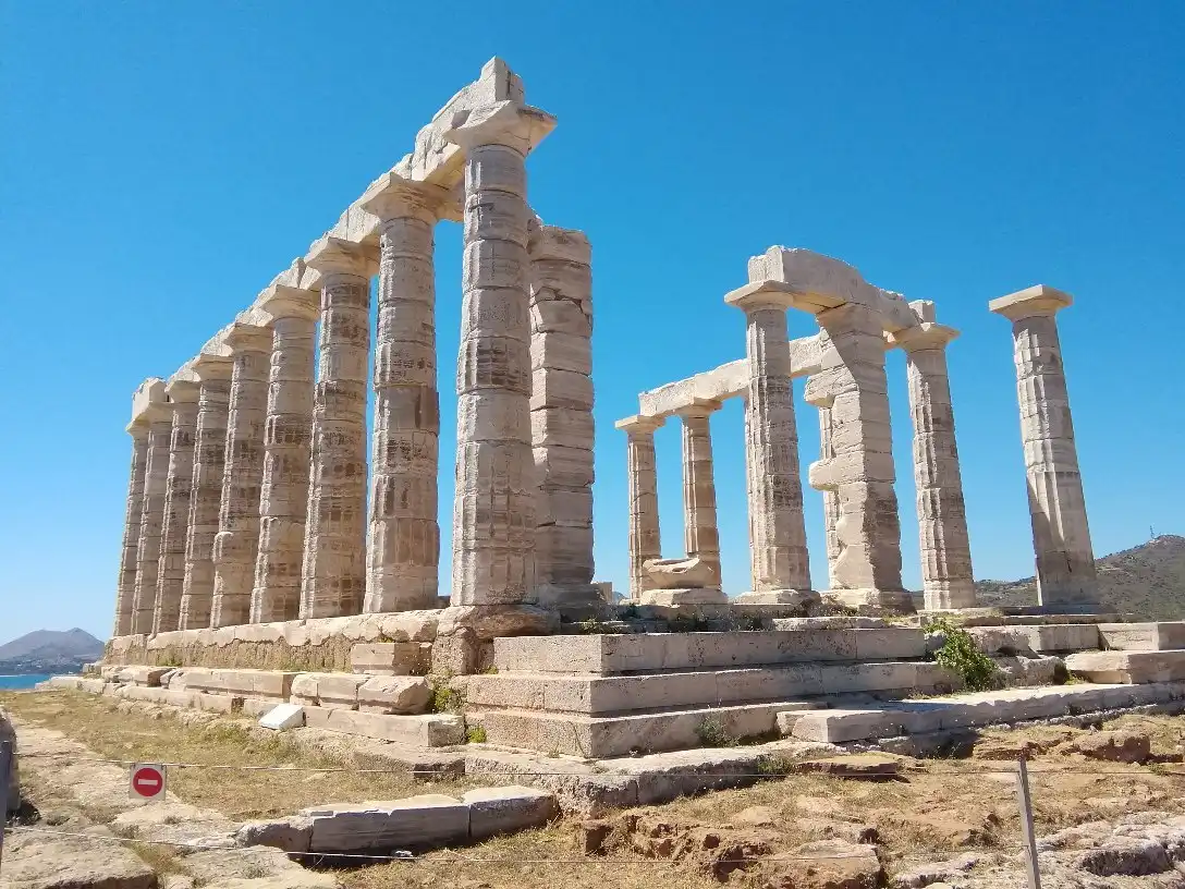 Hotels near Sanctuary of Poseidon