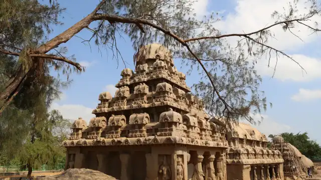 Hoteles cerca de Pancha Rathas