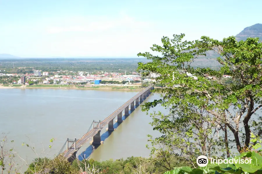 Lao-Nippon Bridge