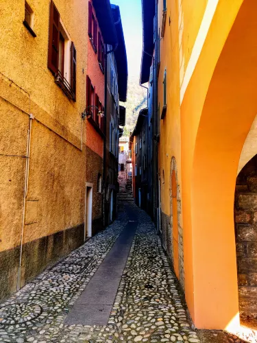 Bissone