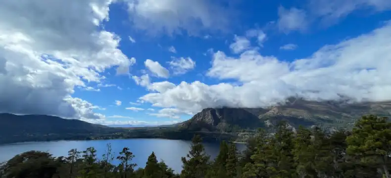 巴里洛切縣酒店