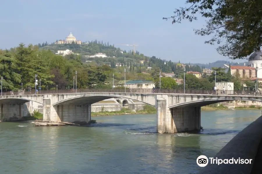 Ponte Garibaldi