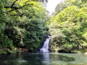 馬特里亞瀑布