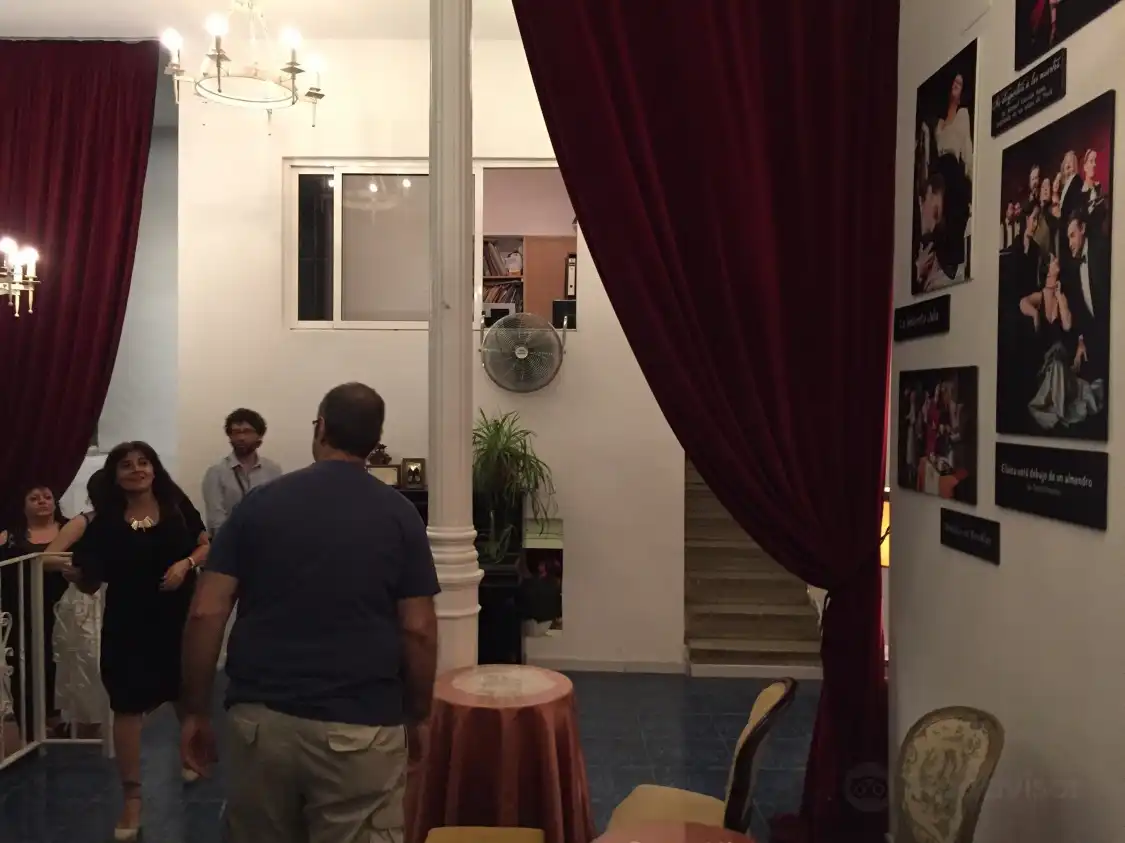 Hotel in zona Teatro Karpas