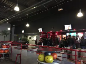 Le Chorus Bowling