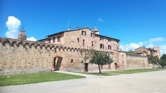 Borgo Medievale Cinto da Mura