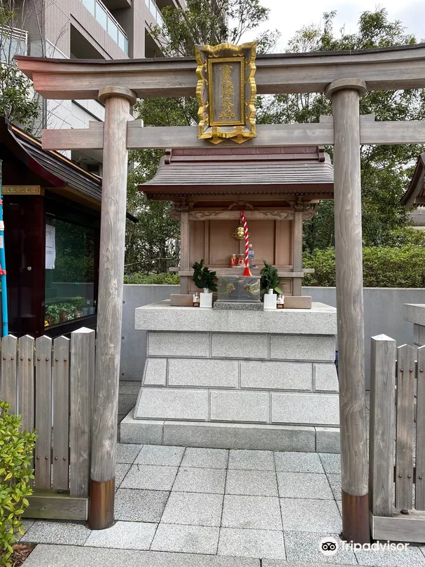 1_Tomiuke Inari Shrine