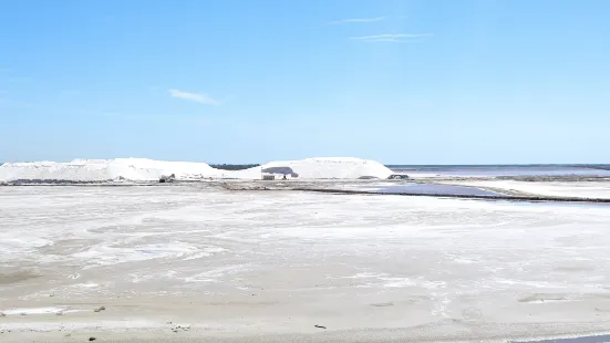 Salt Pan Observation mound