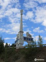 Obelisk Europe - Asia