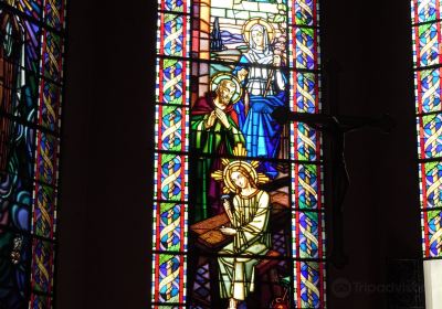 Eglise Sainte Cecile de Boulogne Billancourt