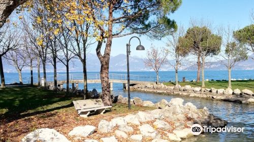 Spiaggia Comunale di Santa Maria di Lugana