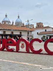 Plaza San Francisco Cuenca Ecuador