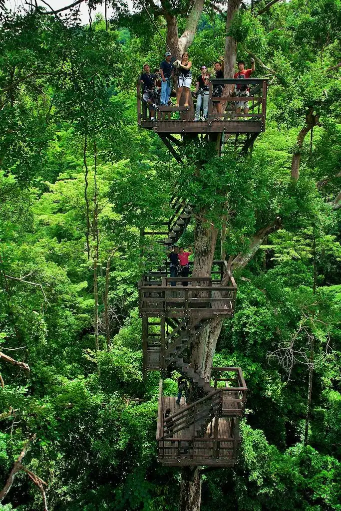 Отели в г. Taphong