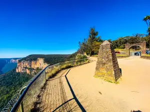 Govetts Leap lookout