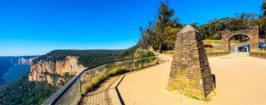 Govetts Leap lookout