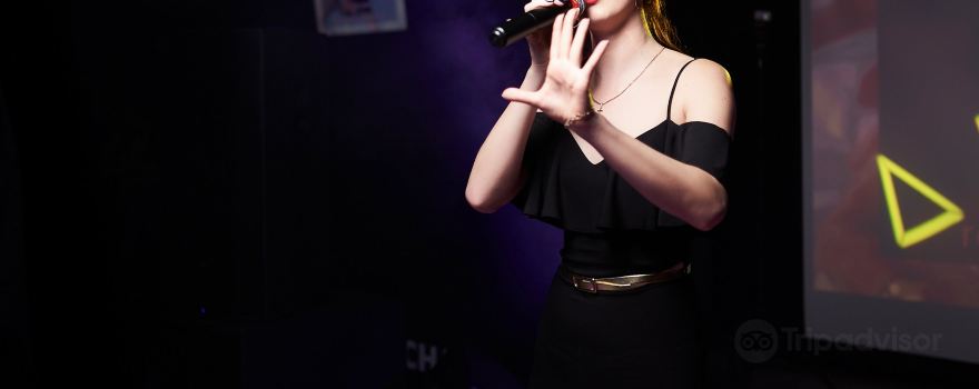 Music Hall Air