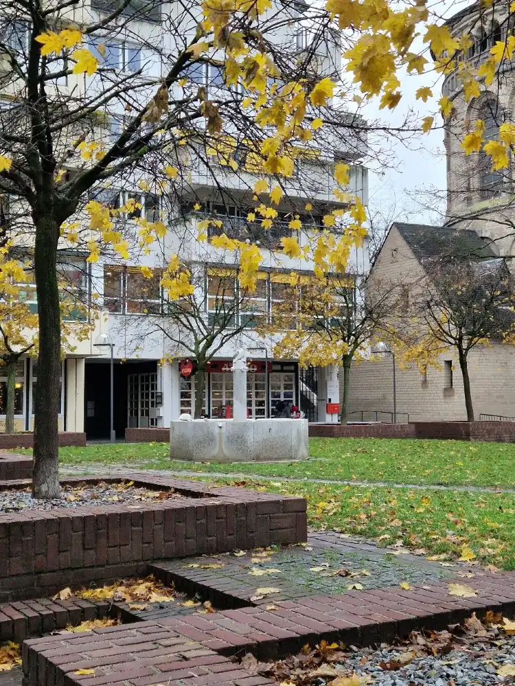 Hotels in der Nähe von Tierbrunnen, Köln - Theo Heiermann & Elmar Hillebrand (1980)
