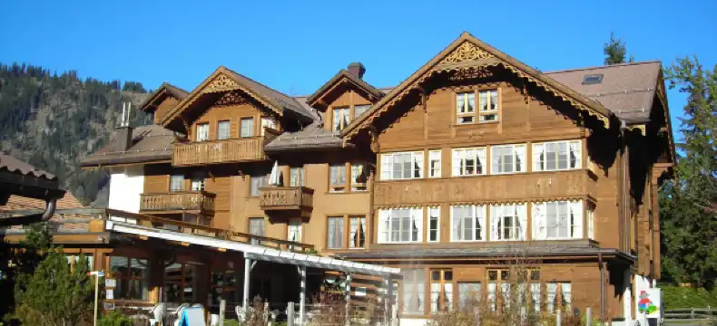 Hotels near Stand