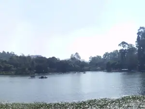 Yercaud Lake & Boat House (Emerald Lake)