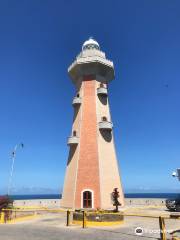 Faro Punta Ballenas