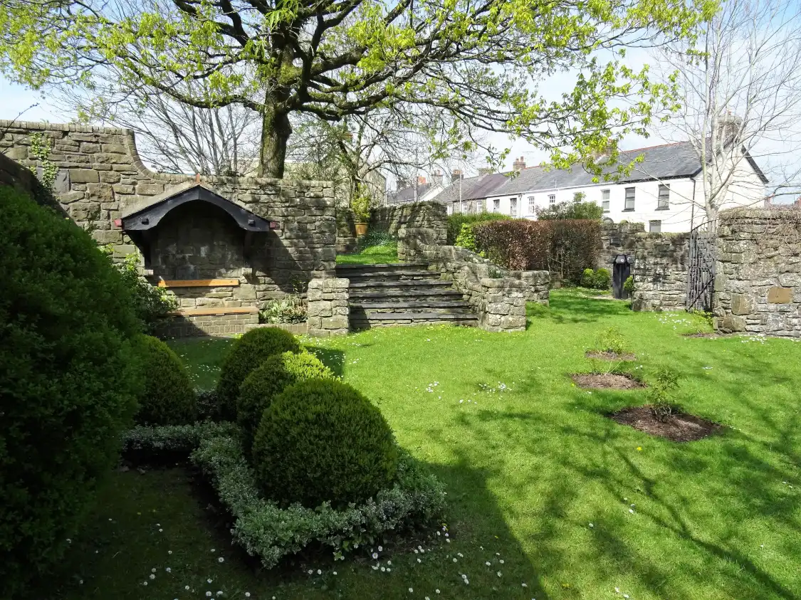Hotels near Hywel Dda Centre