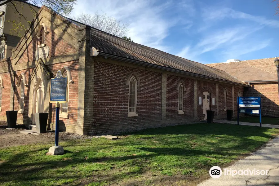 Enoch Turner Schoolhouse