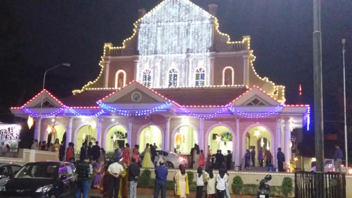 Hotels near St Francis Xavier Church