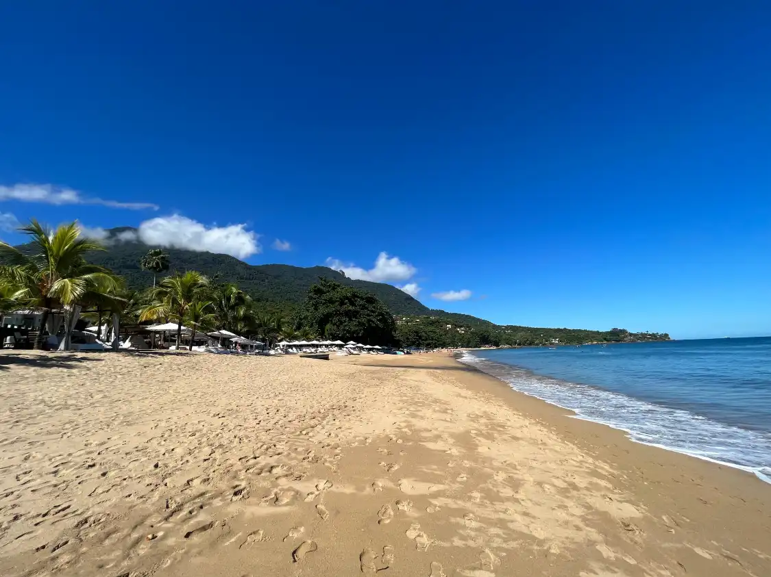 Hotel in zona Curral Beach
