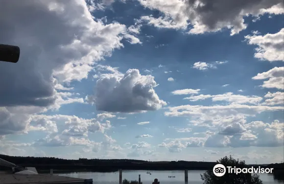 措伊倫羅達-特里貝斯