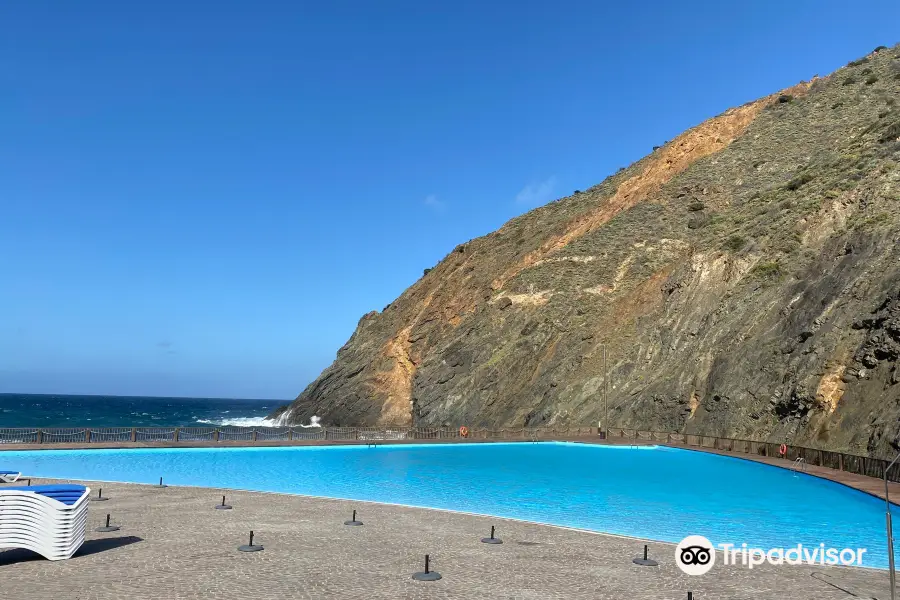 Playa de Vallehermoso