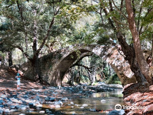 Kelefos Bridge