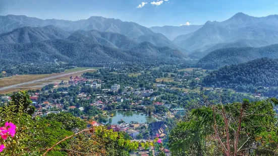 Mae Hong Son Mountain Wat