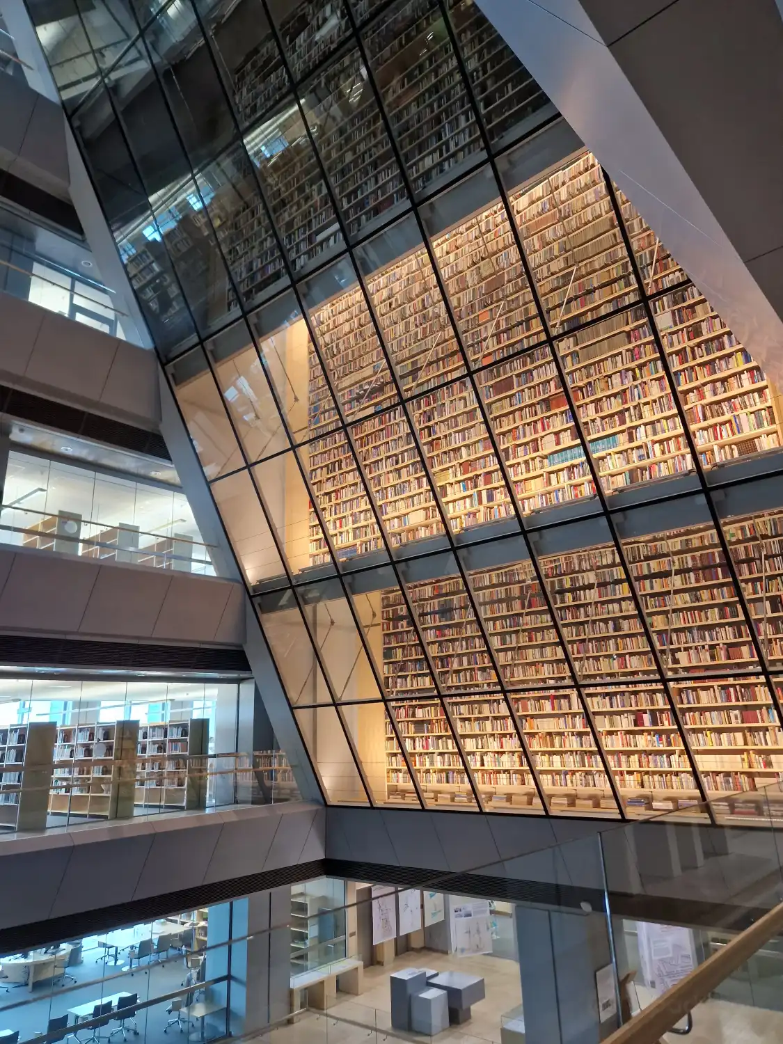 Hotel in zona Biblioteca nazionale della Lettonia