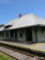 Elmira Railway Station - Pei Museum Branch / Ile Musee Ferrouie D'Elmira