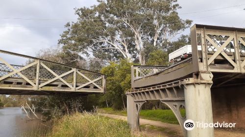 La Trobe Swing Bridge