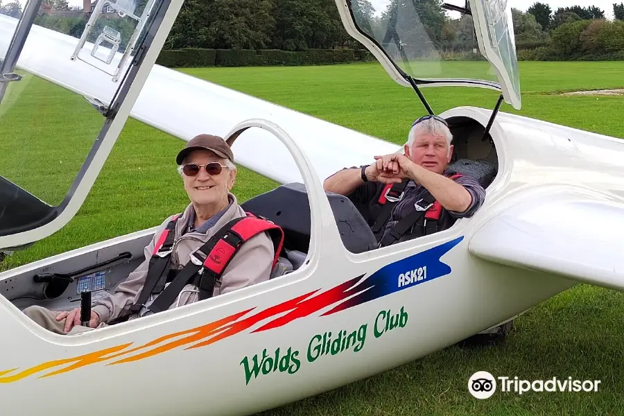 Wolds Gliding Club