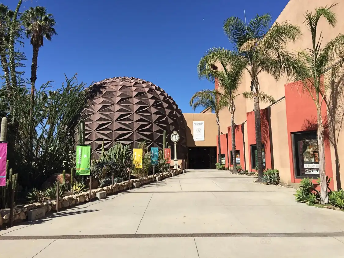 Hotels near San Bernardino County Museum
