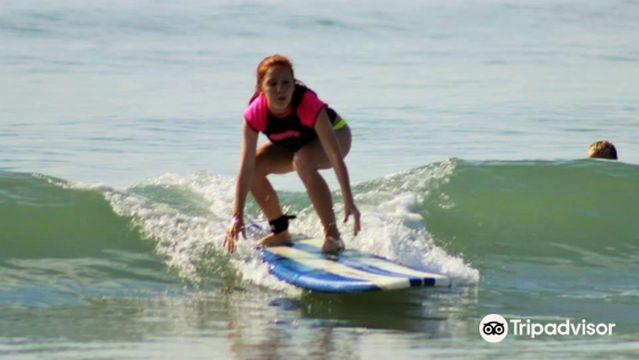 Wave Masters Surf School