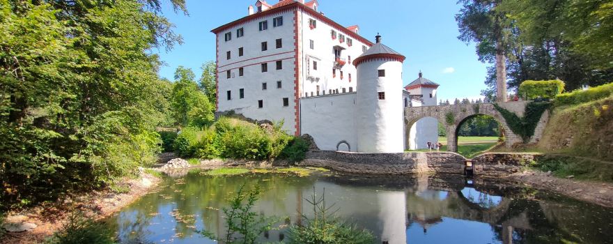 Grad Snežnik