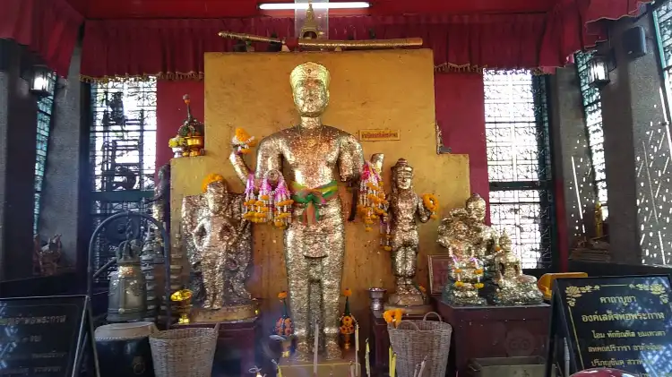 Các khách sạn ở Khao Phra Ngam