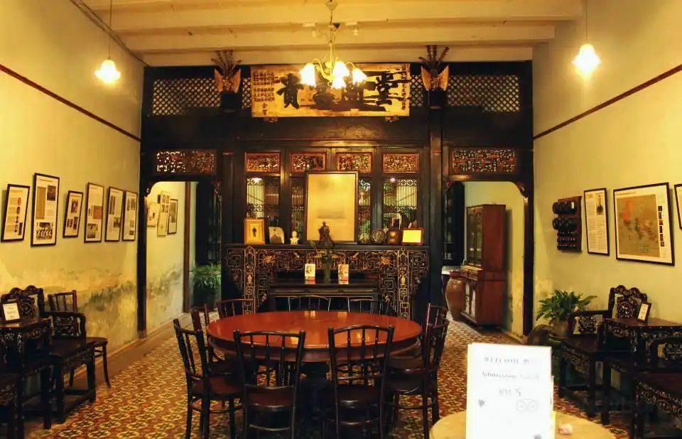 Hotels near Sun Yat-Sen Memorial Centre